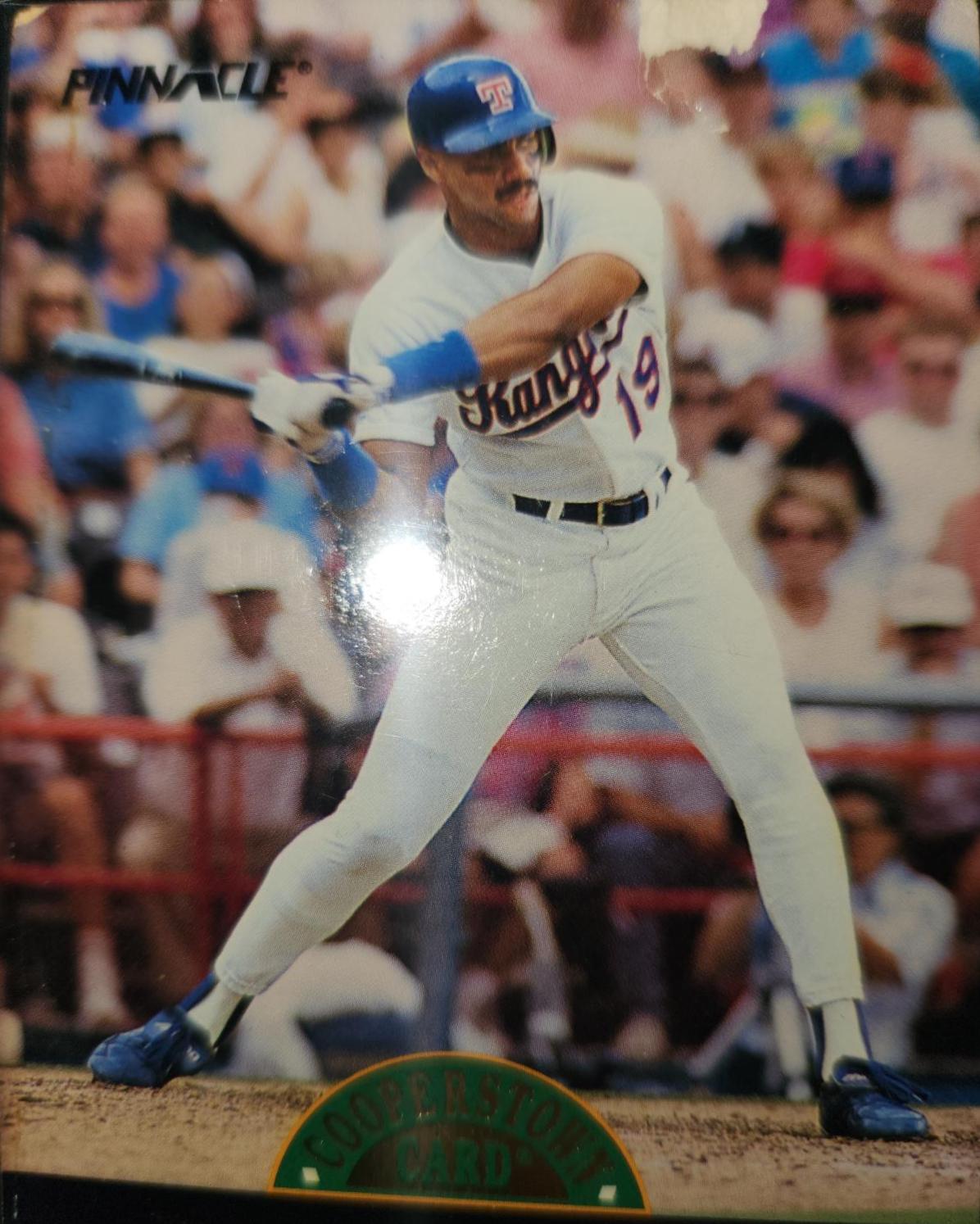 Juan Gonzalez #25 of 30