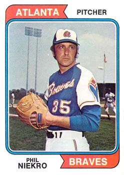 Phil Niekro #29