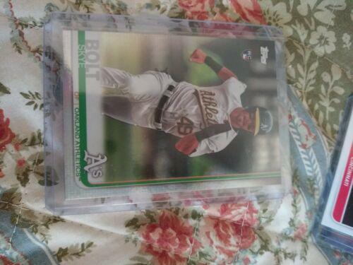 Skye Bolt [Rainbow Foil] #US211