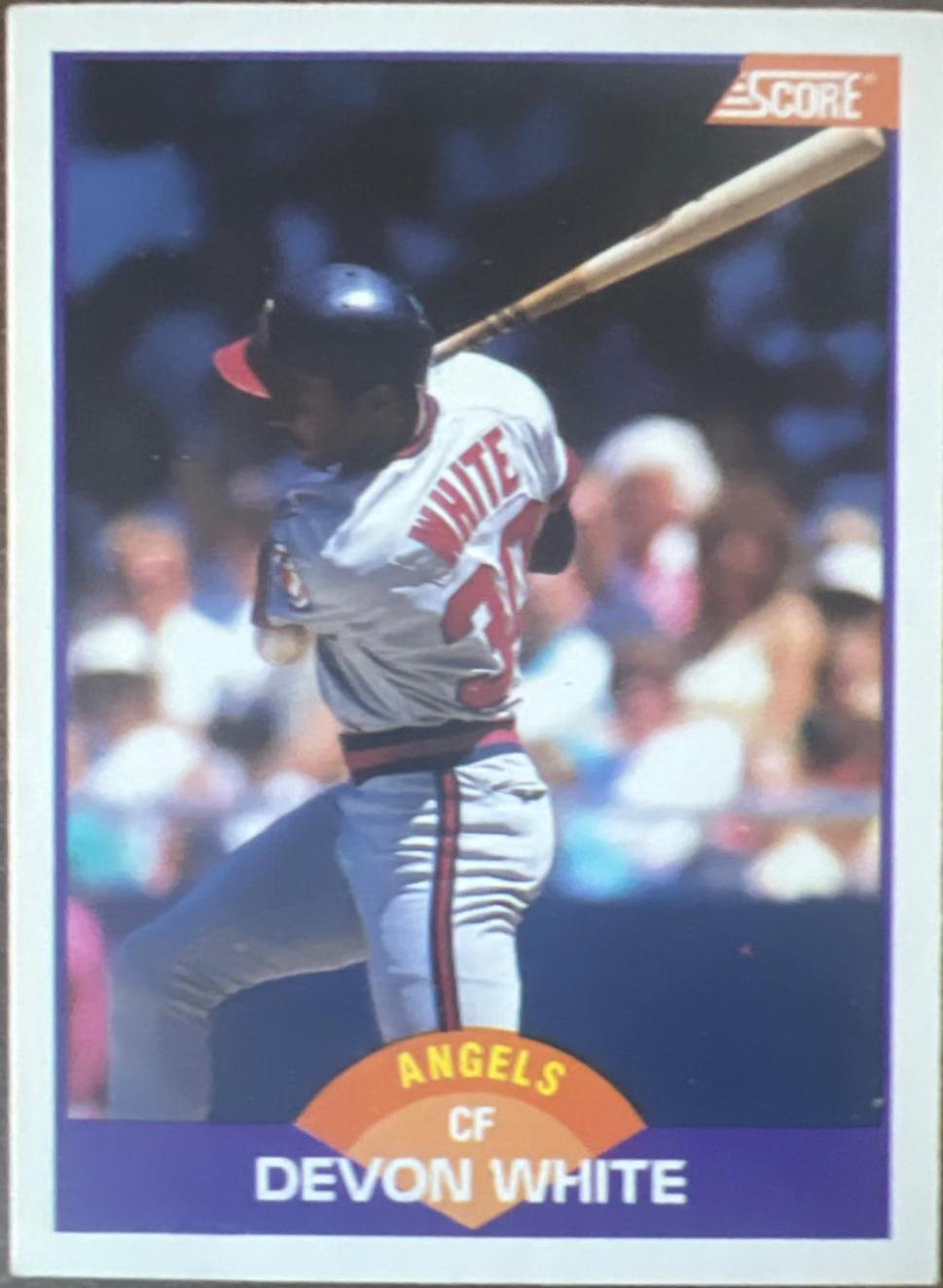 Devon White #323