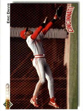 Eric Davis [Gold Hologram] #125
