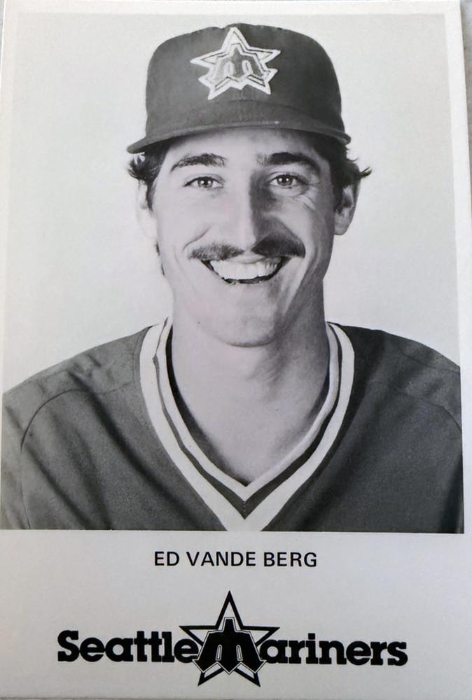 Ed Vande Berg #NNO