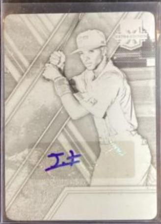 Junio Tilien [Autograph] #183