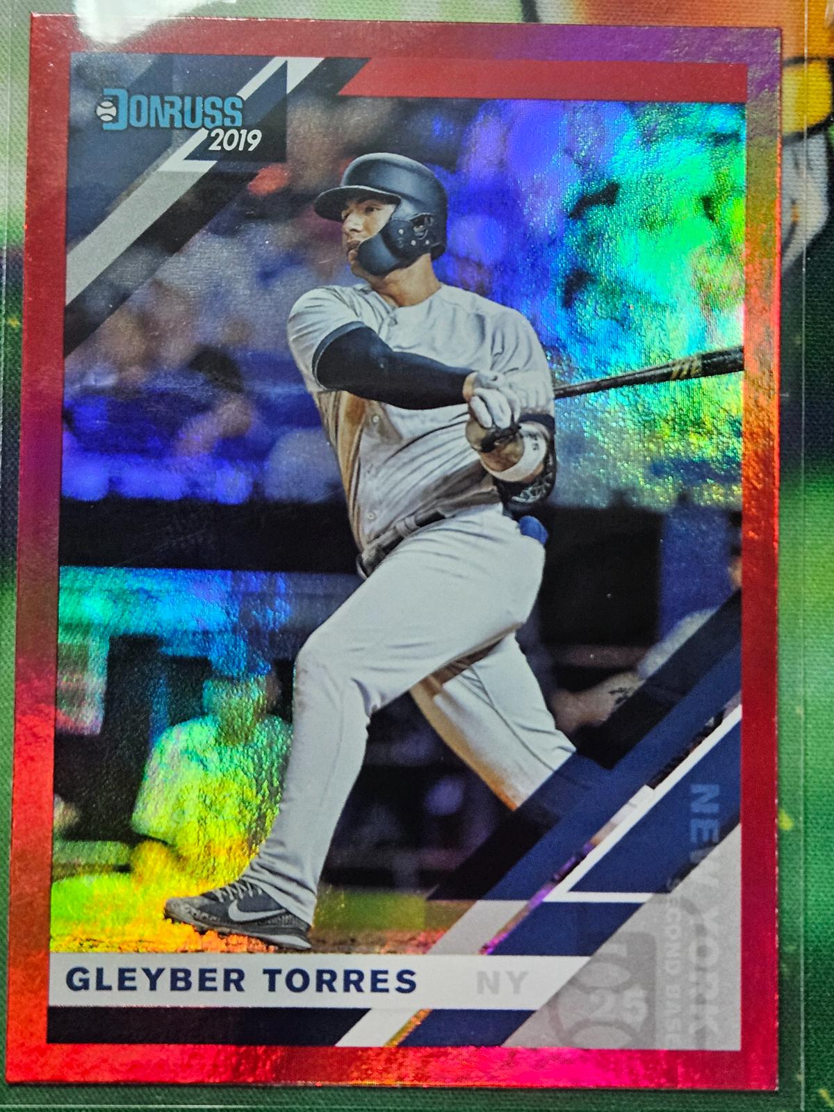 Gleyber Torres [Holo Red] #157