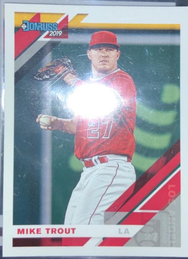 Mike Trout [SP Variation] #170