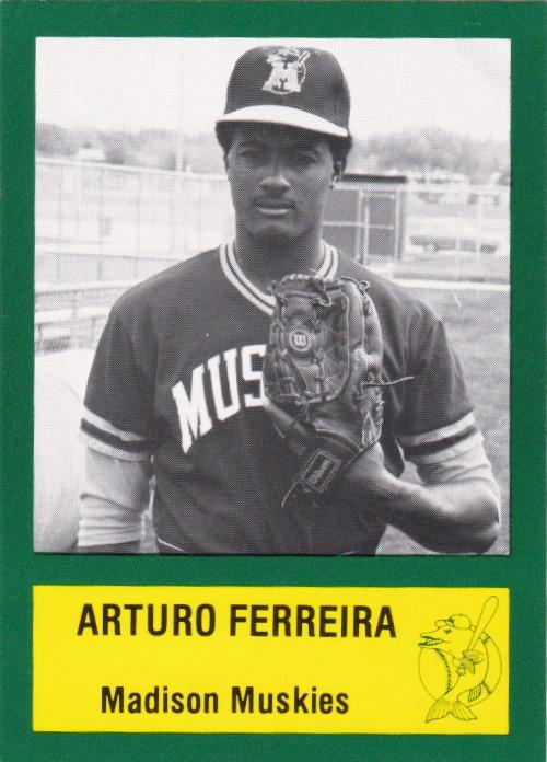 Arturo Ferreira #10