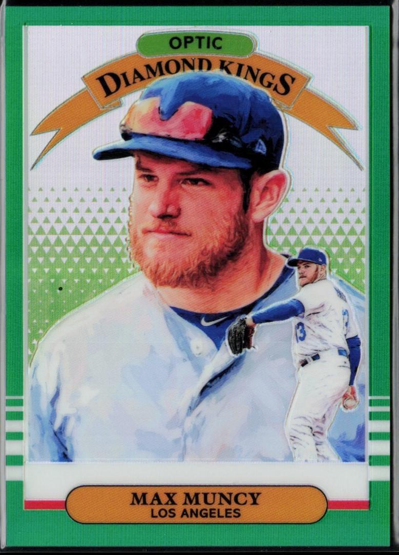 Max Muncy [Green] #26