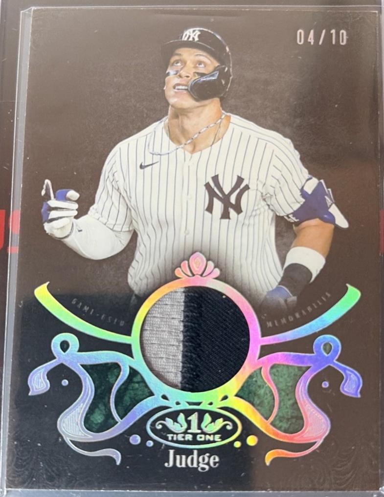 Aaron Judge [Holo Silver] #SR-AJ