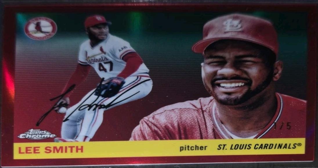 Lee Smith [Red Refractor] #333