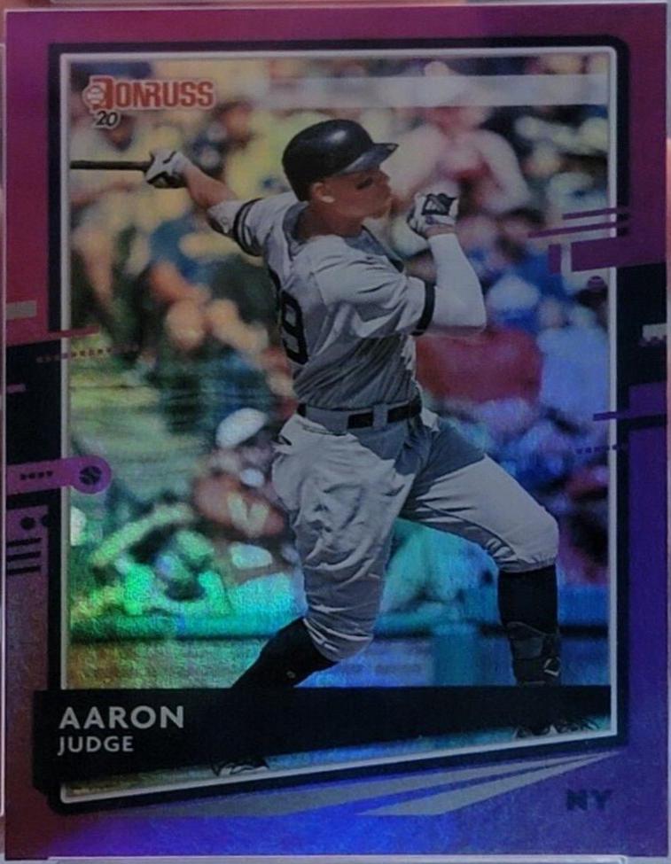 Aaron Judge [SP Holo Purple] #111