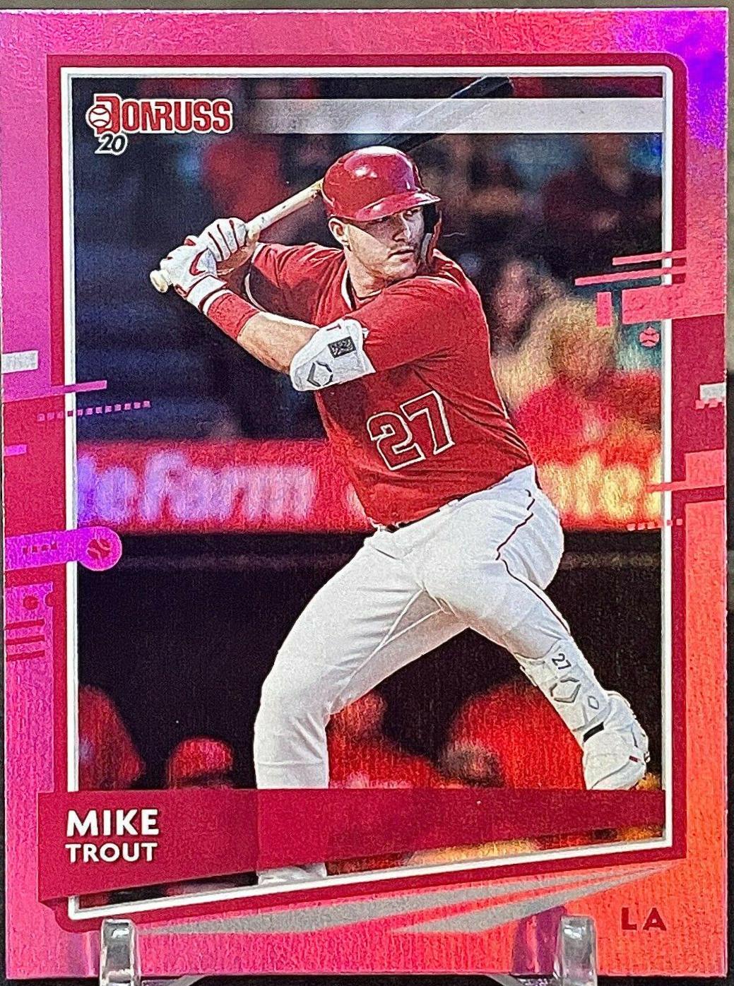 Mike Trout [Holo Pink] #129