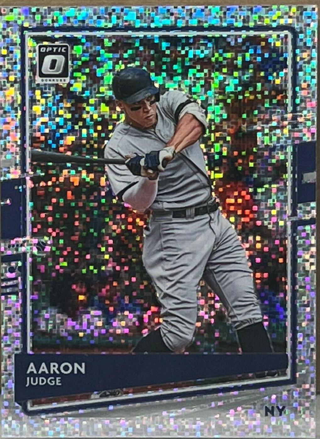 Aaron Judge [White Sparkle] #130