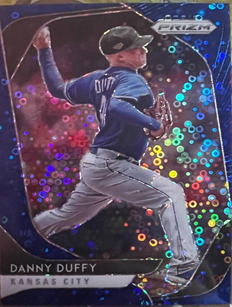 Danny Duffy [Blue Donut Circles Prizm] #121