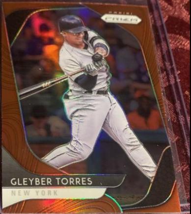Gleyber Torres [Red Prizm] #100
