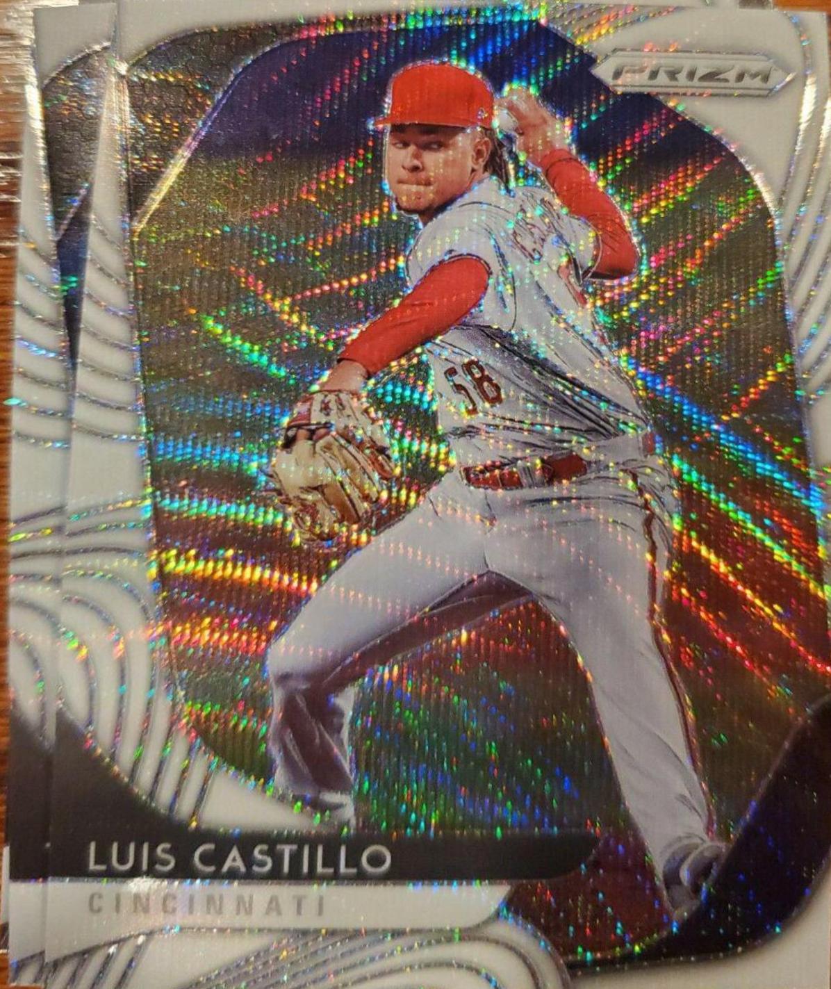 Luis Castillo [White Wave Prizm] #88
