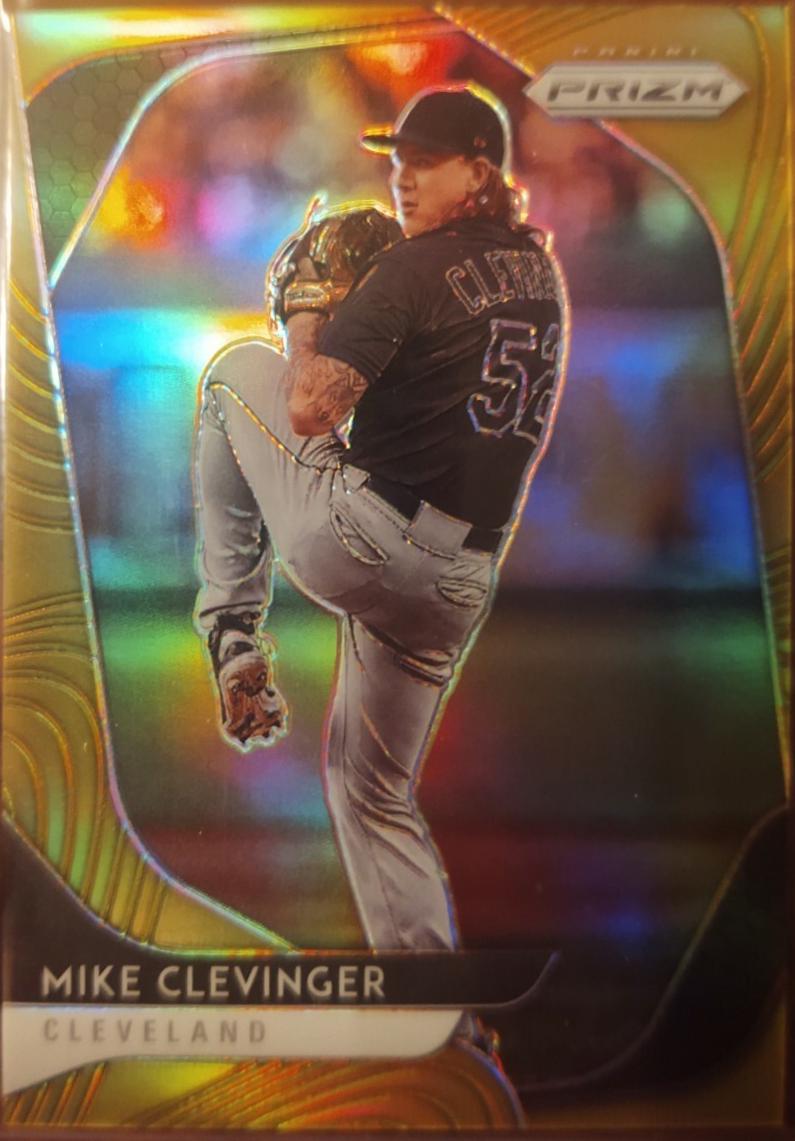 Mike Clevinger [Gold Prizm] #129