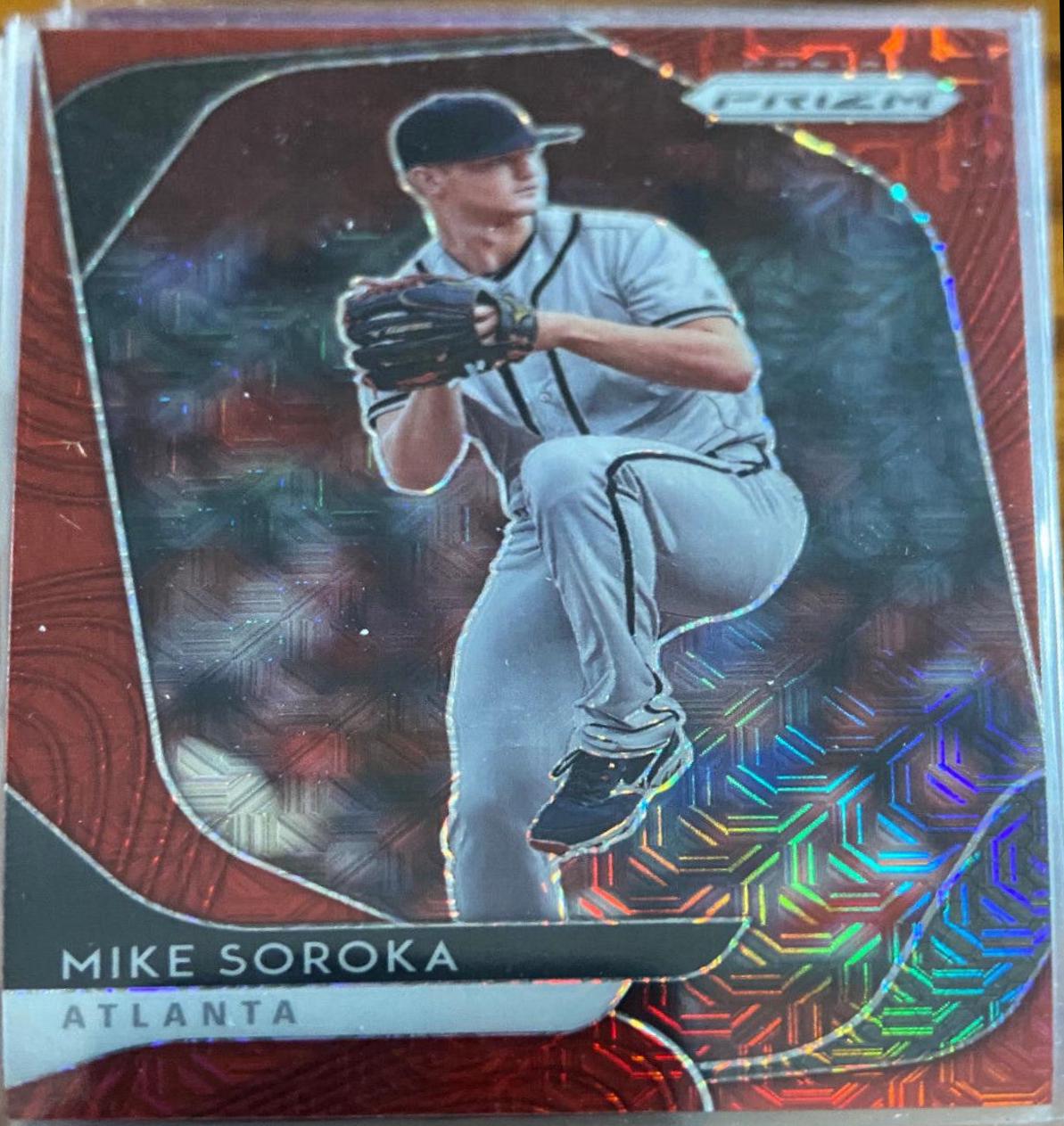 Mike Soroka [Red Wave Prizm] #170