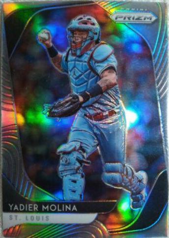 Yadier Molina [Silver Prizm] #152