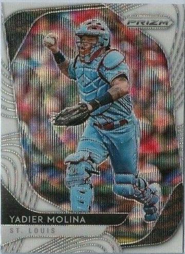 Yadier Molina [White Wave Prizm] #152