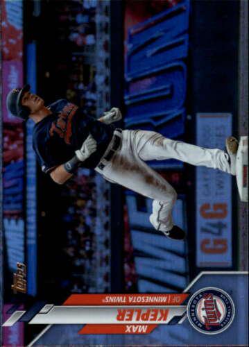 Max Kepler [Rainbow Foil] #117