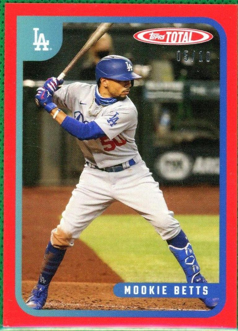 Mookie Betts [Red] #742