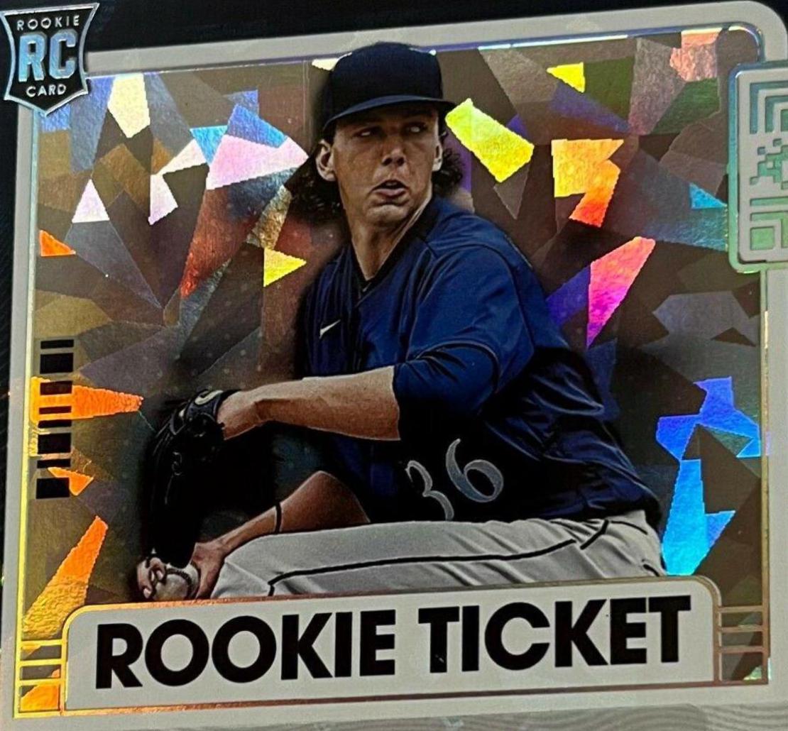 Logan Gilbert [Autograph Cracked Ice] #207