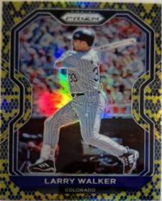 Larry Walker [Snake Skin Prizm] #69