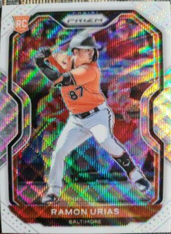 Ramon Urias [White Wave Prizm] #31