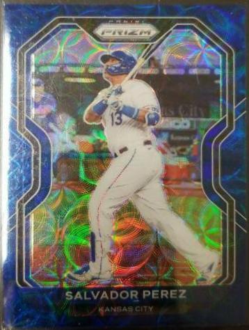 Salvador Perez [Blue Prizm] #220