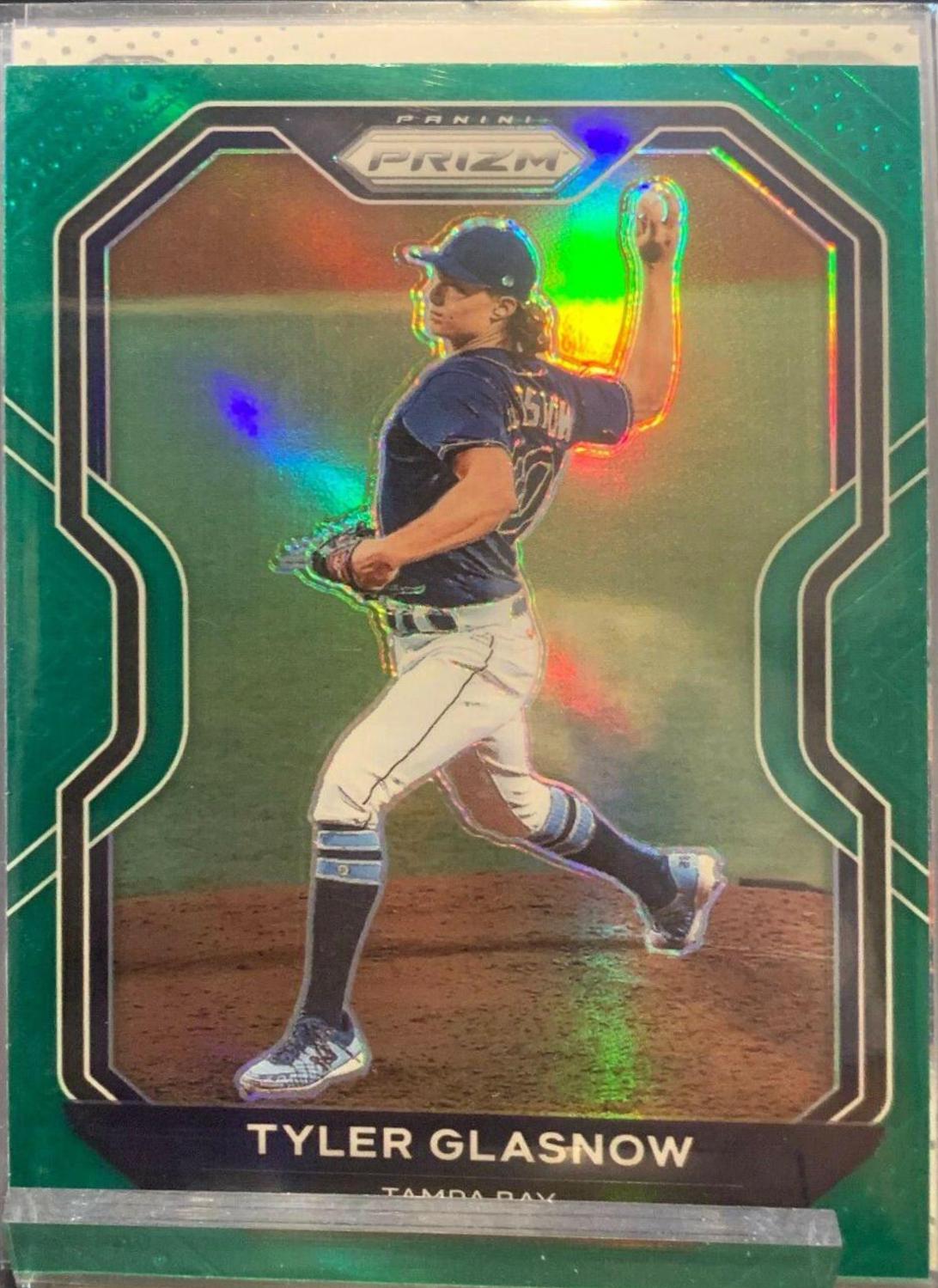Tyler Glasnow [Green Prizm] #134