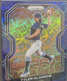 Tyler Glasnow [Navy Blue Kaleidoscope Prizm] #134