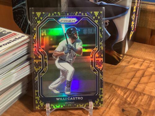 Willi Castro [Snake Skin Prizm] #234