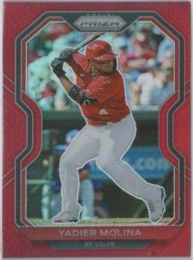 Yadier Molina [Red Prizm] #223