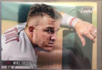Mike Trout [Chrome Refractor] #200
