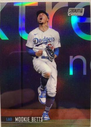 Mookie Betts [Chrome Refractor] #100