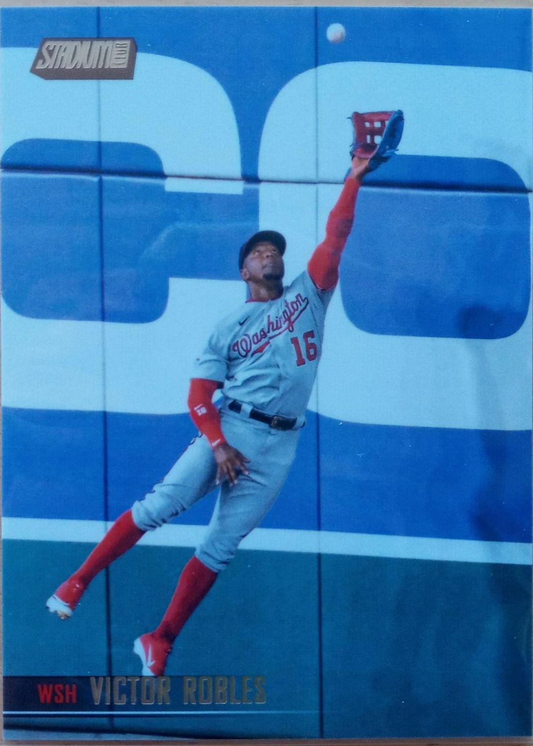 Victor Robles [Rainbow Foilboard] #266