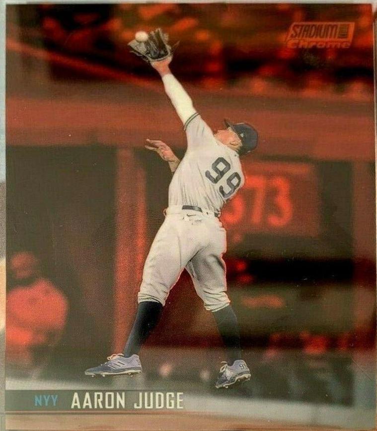 Aaron Judge [Red Refractor] #255