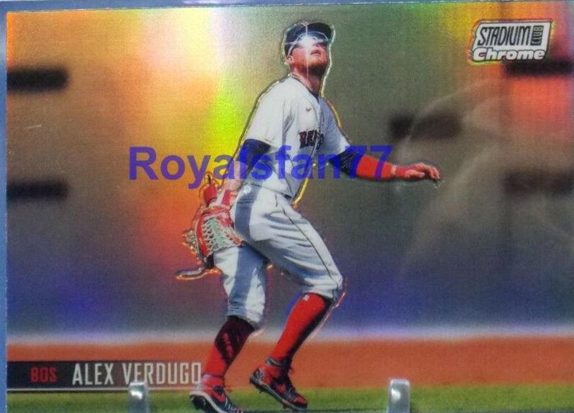 Alex Verdugo [Refractor] #230