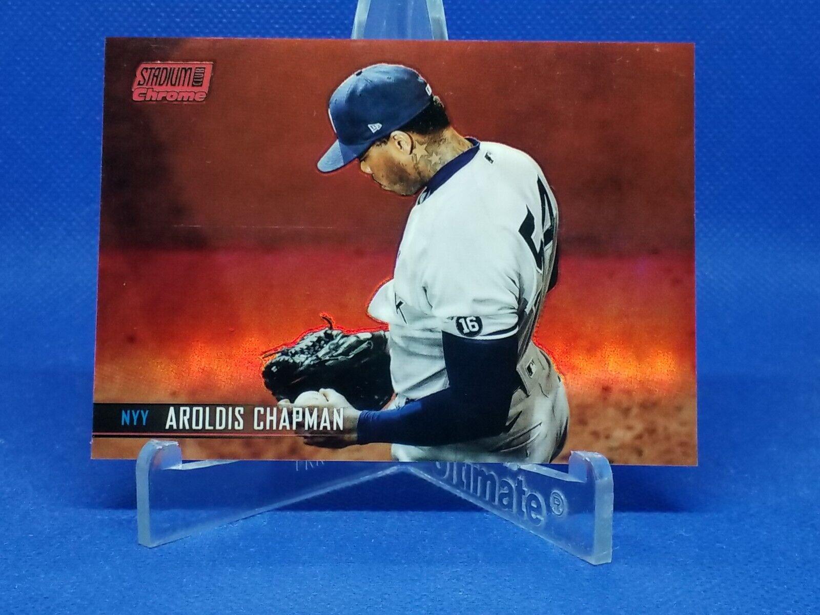 Aroldis Chapman [Red Refractor] #381
