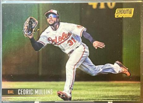 Cedric Mullins [Gold Refractor] #330