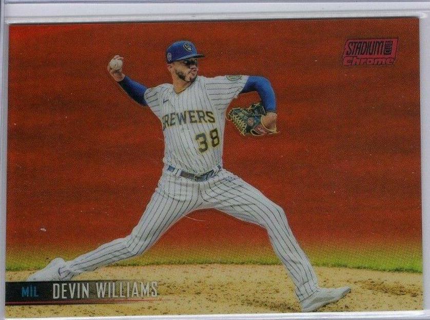 Devin Williams [Red Refractor] #179