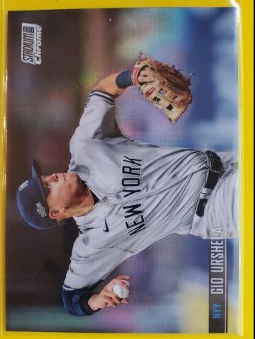 Gio Urshela [Refractor] #243