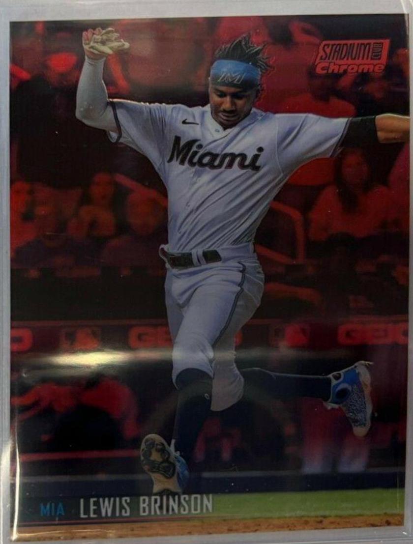Lewis Brinson [Red Refractor] #249