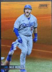 Max Muncy [Orange Refractor] #117