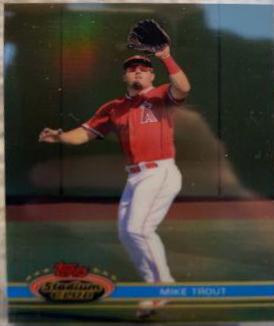Mike Trout [Gold Refractor] #200