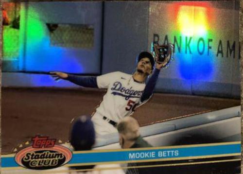 Mookie Betts [1991 Variation Superfractor] #100
