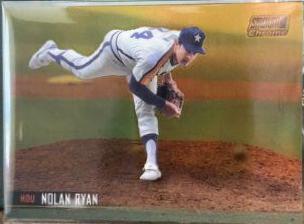 Nolan Ryan [Gold Refractor] #17