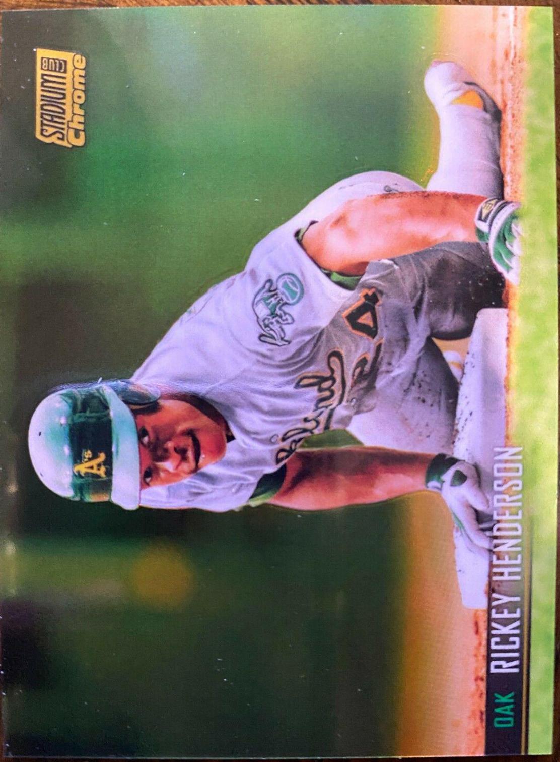 Rickey Henderson [Gold Refractor] #235