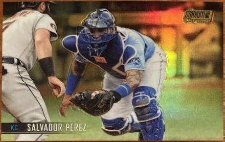 Salvador Perez [Gold Refractor] #10