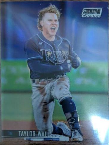 Taylor Walls [Refractor] #399